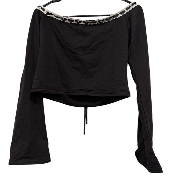 Edikted Off The Shoulder Bell Sleeve Lace Ribbon Trim Crop Top Black SZ L - Picture 4 of 8